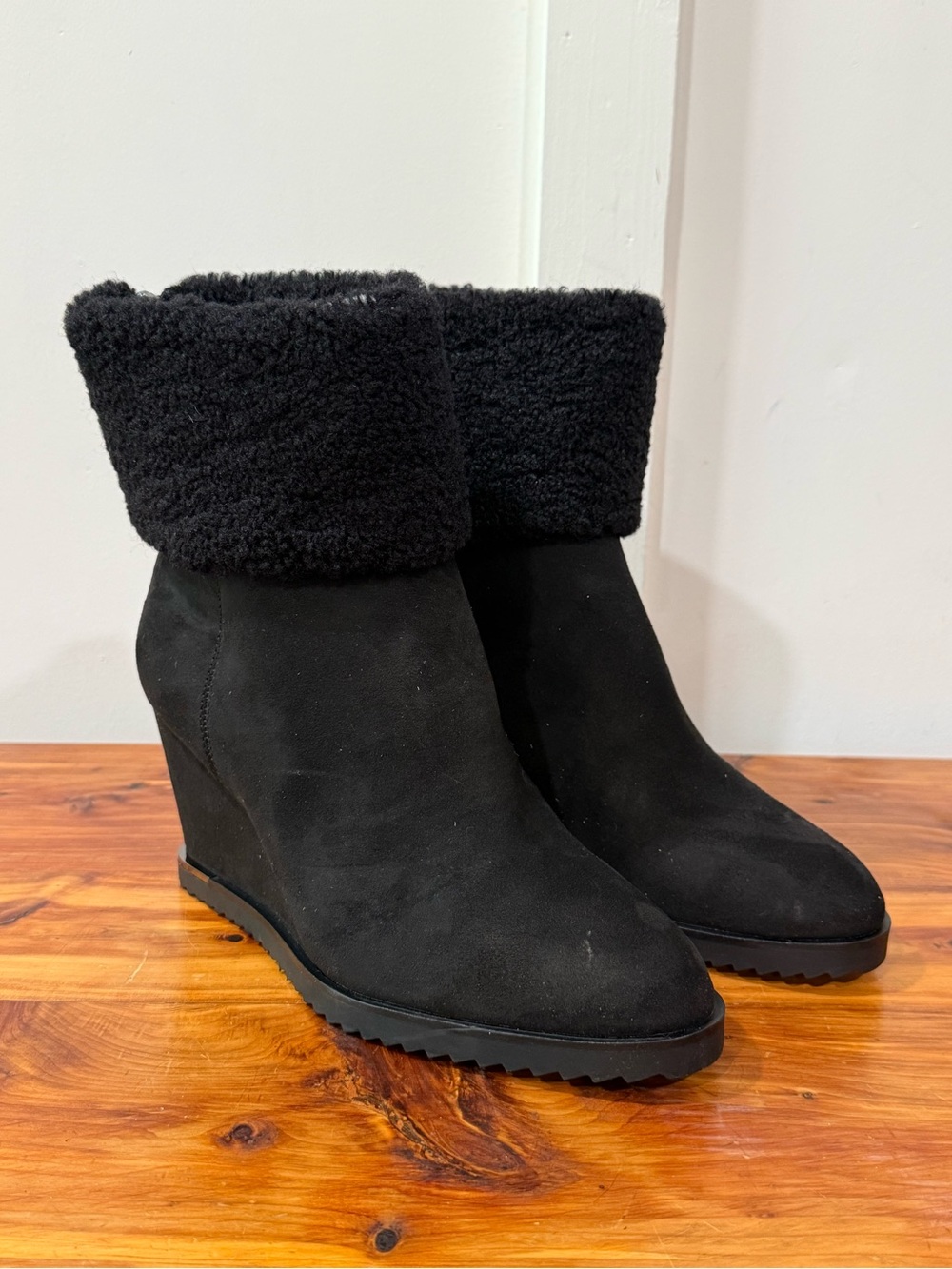 NWOT DKNY Powell Faux Shearling Wedge Black Booties